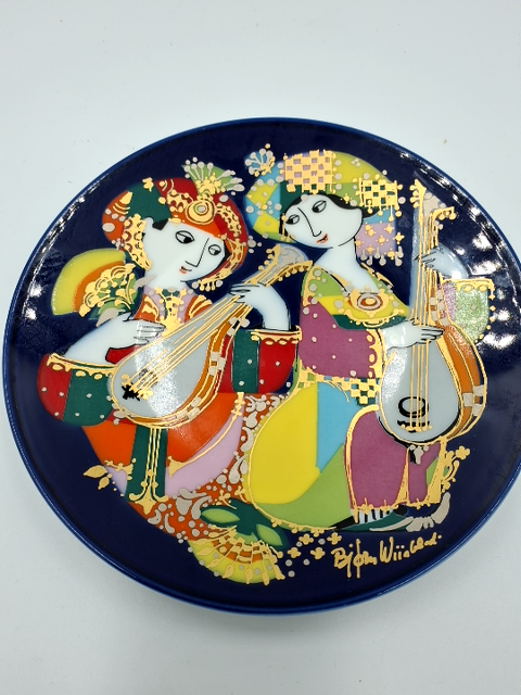 3 Bjørn Wiinblad platter