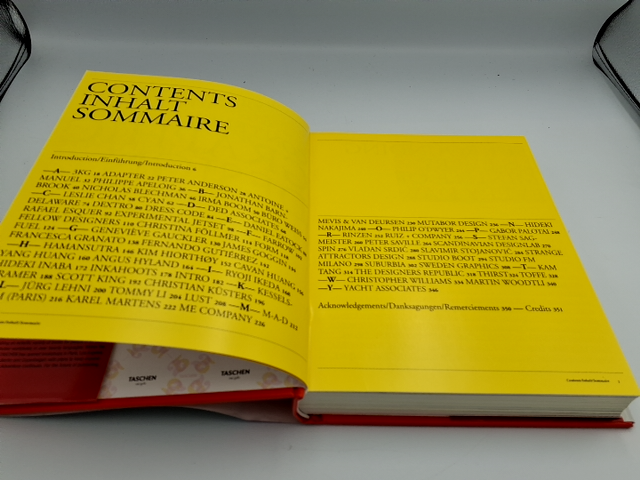 Bog - Grafic Design (engelsk,tysk, fransk). Charlotte og Peter Fiell