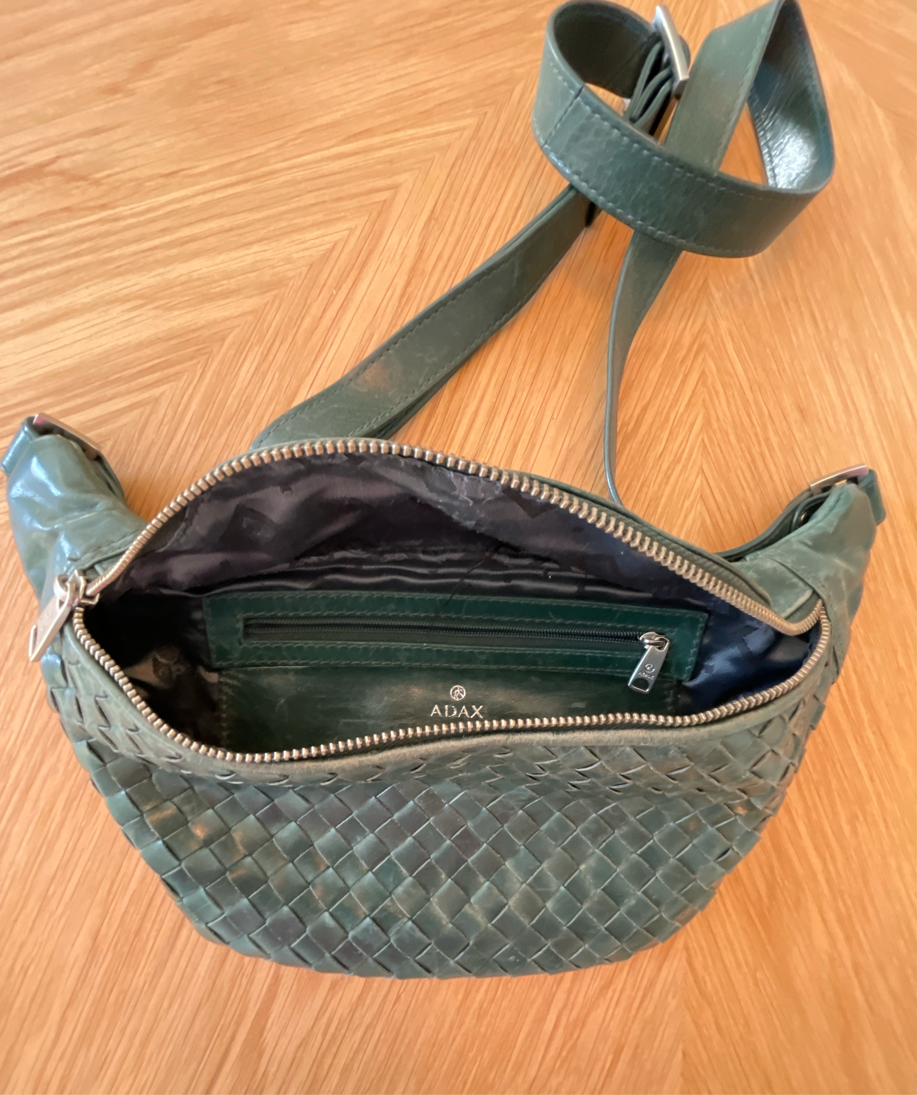 ADAX Cross-body taske