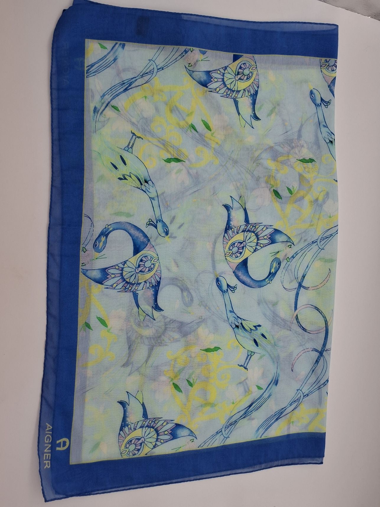 Aigner Tørklæde