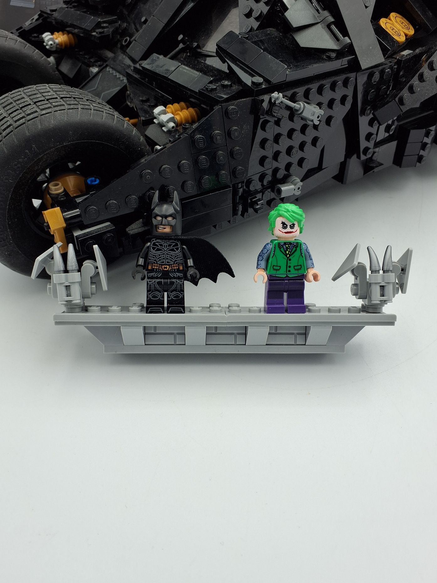LEGO 76240 Batmobile Tumbler