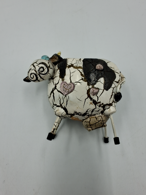Crackled Funny cow