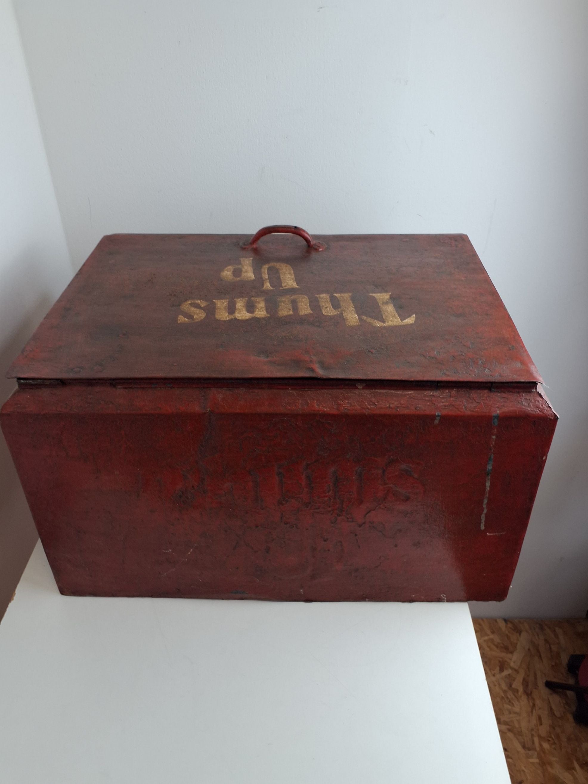 Vintage køleboks fra Indien