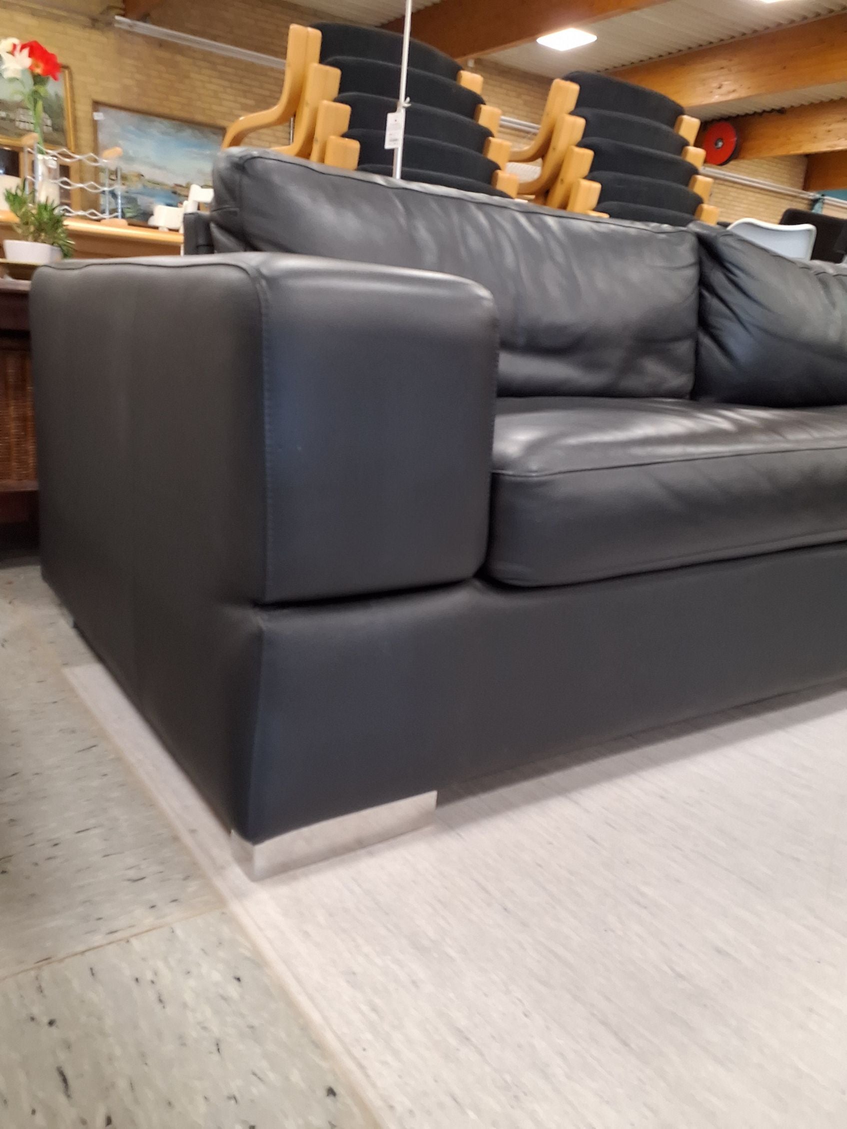 4-pers lædersofa sort