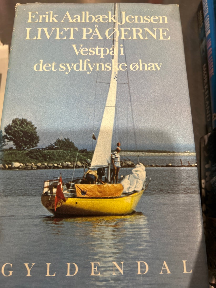 Livet på øerne af Erik Aalbæk Jensen
