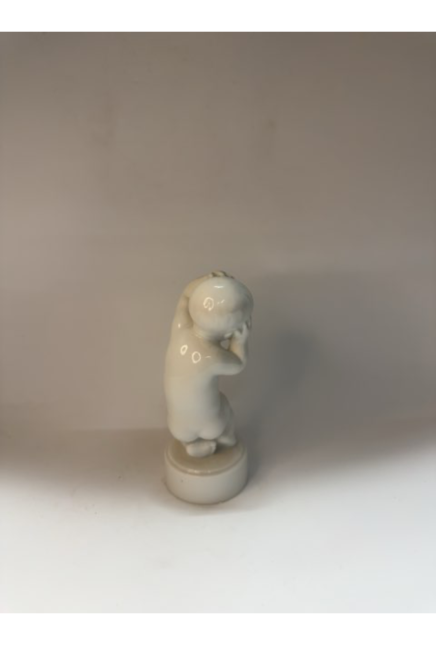 Figur barn nr. 2206