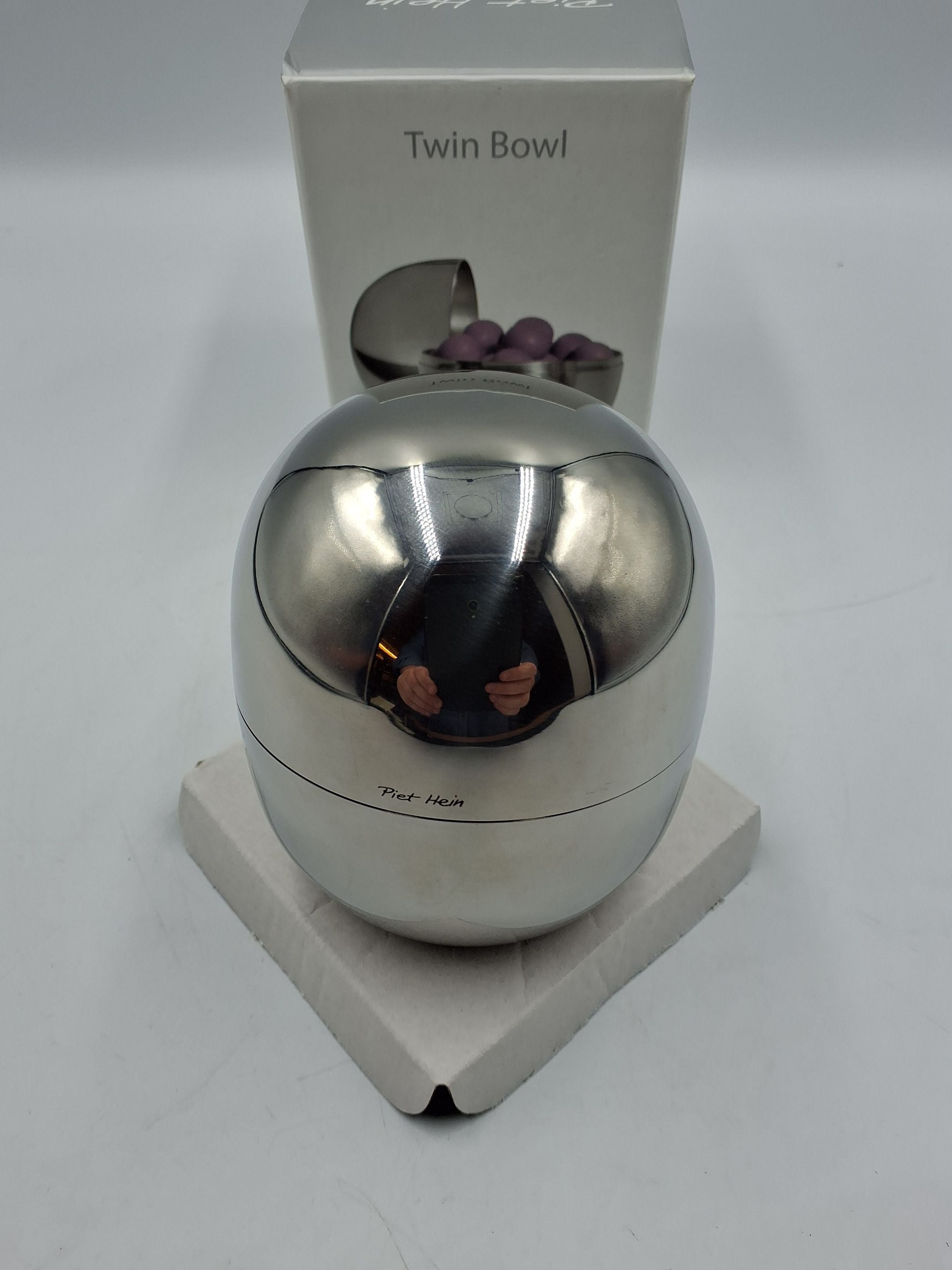 Twin Bowl Piet Hein