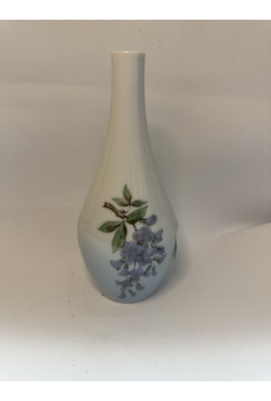 Vase med blomster "B&G Kjøbenhavn"