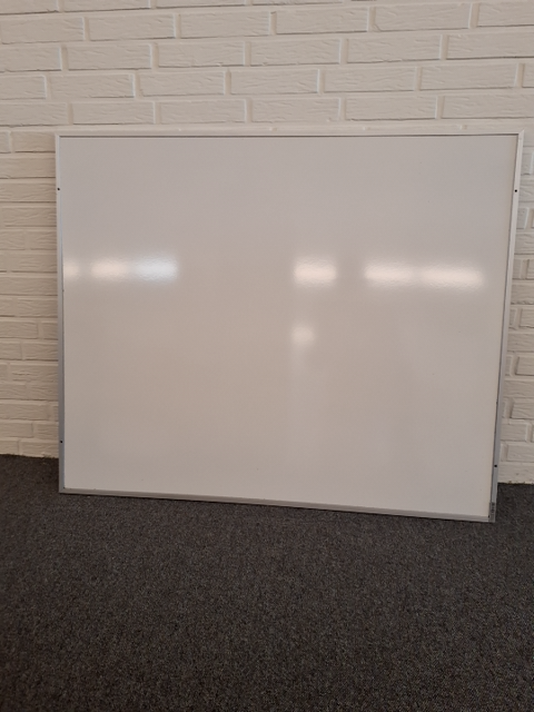 Whiteboard 8002 (120x100 cm)