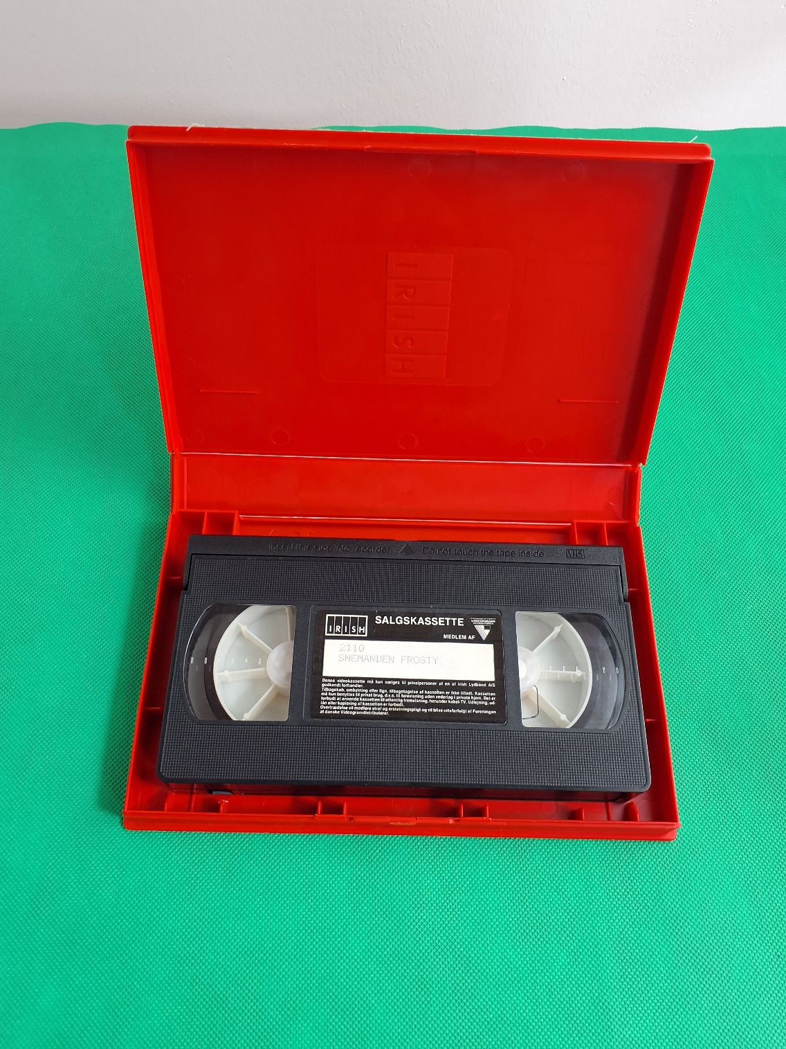 VHS. Snemanden Frosty