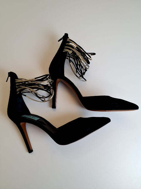 a Pair Stiletter