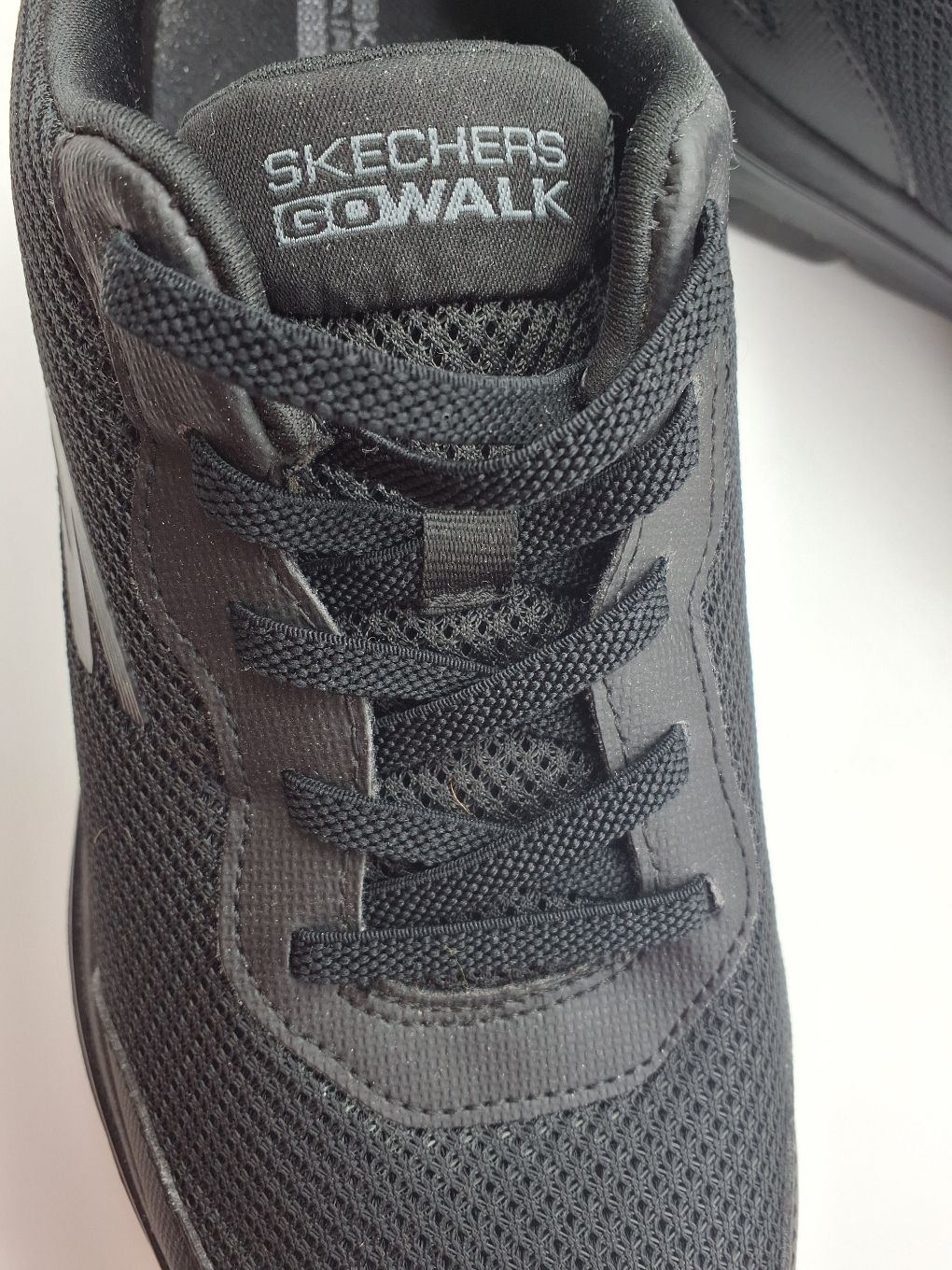 Skechers Go Walk