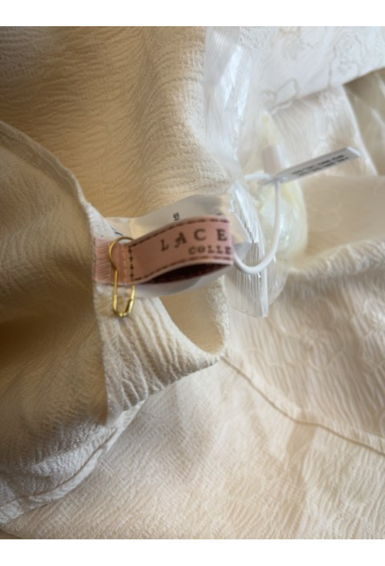 Lace Made Kjole