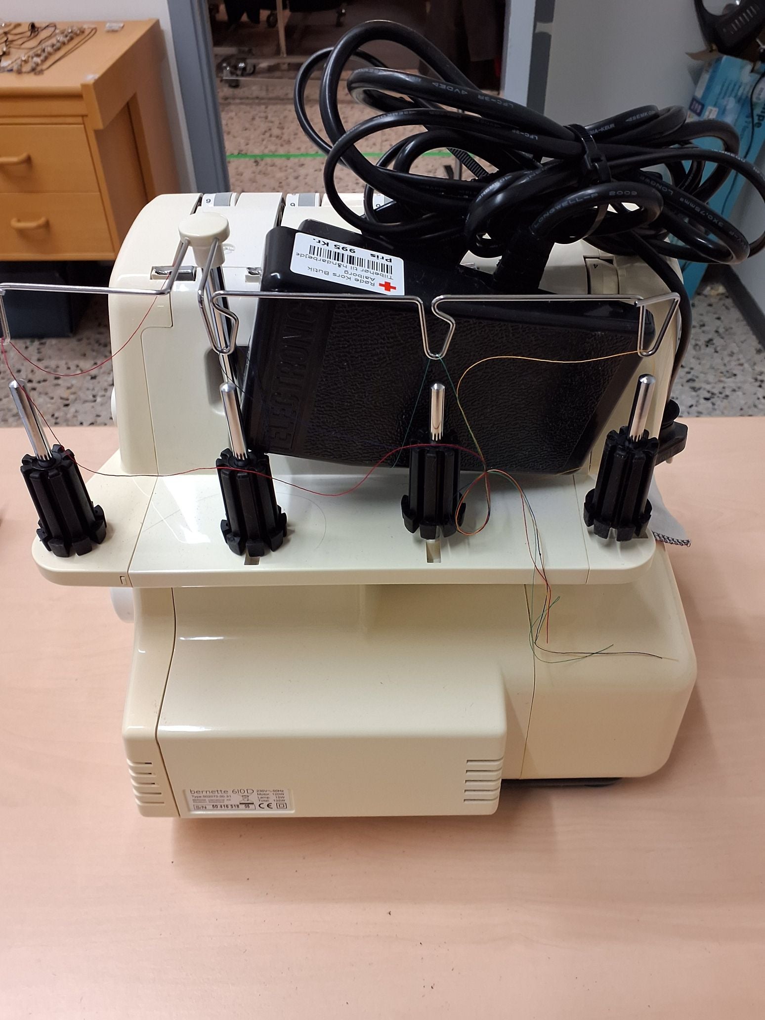 Overlocker bernette 610 D