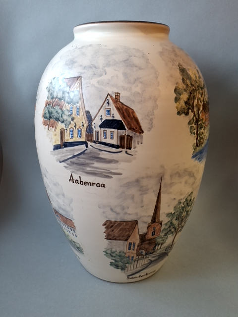 Emil Ruge, Dybbøl vase