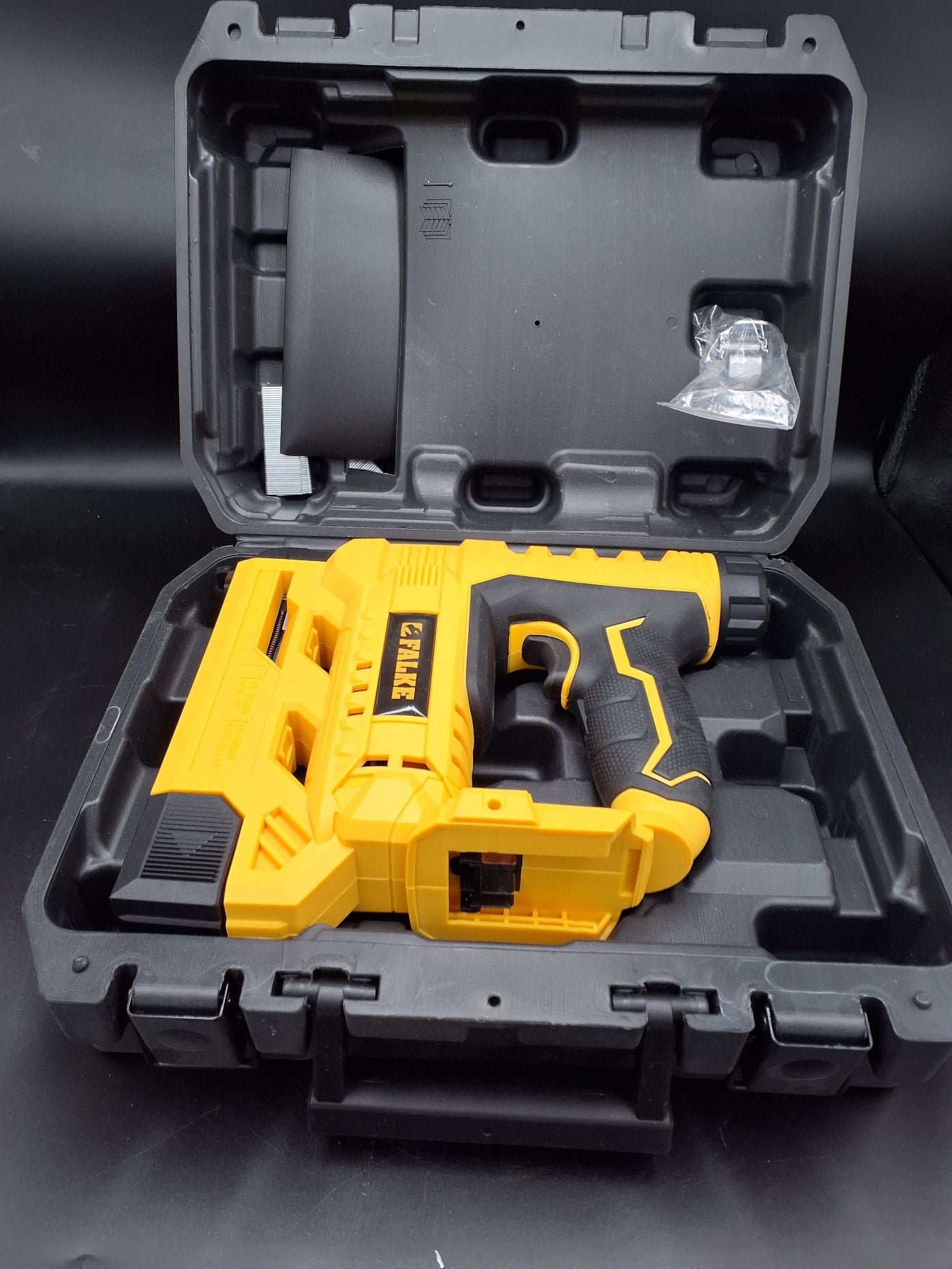 Falke sømpistol
