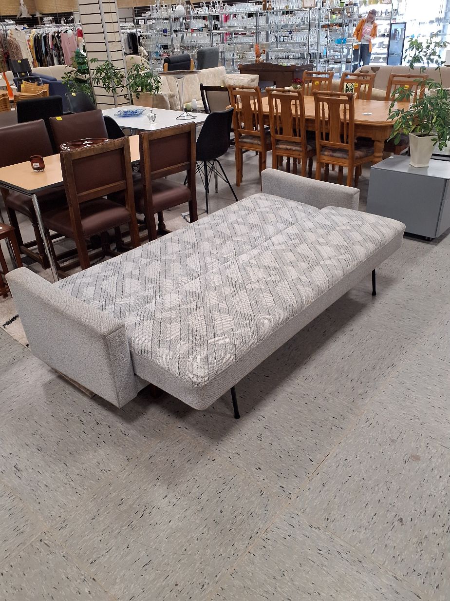 Grå sovesofa