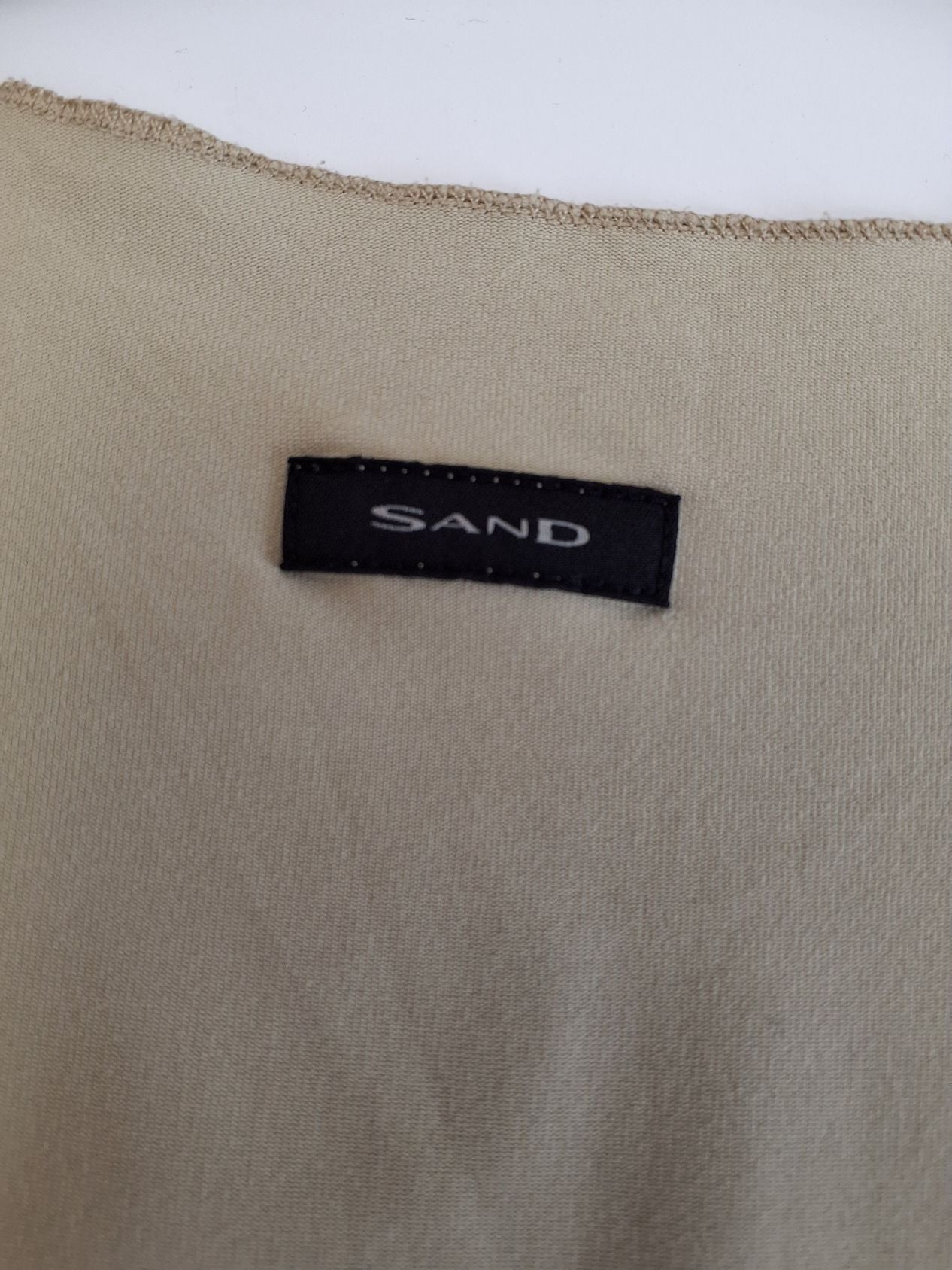 Sand Top