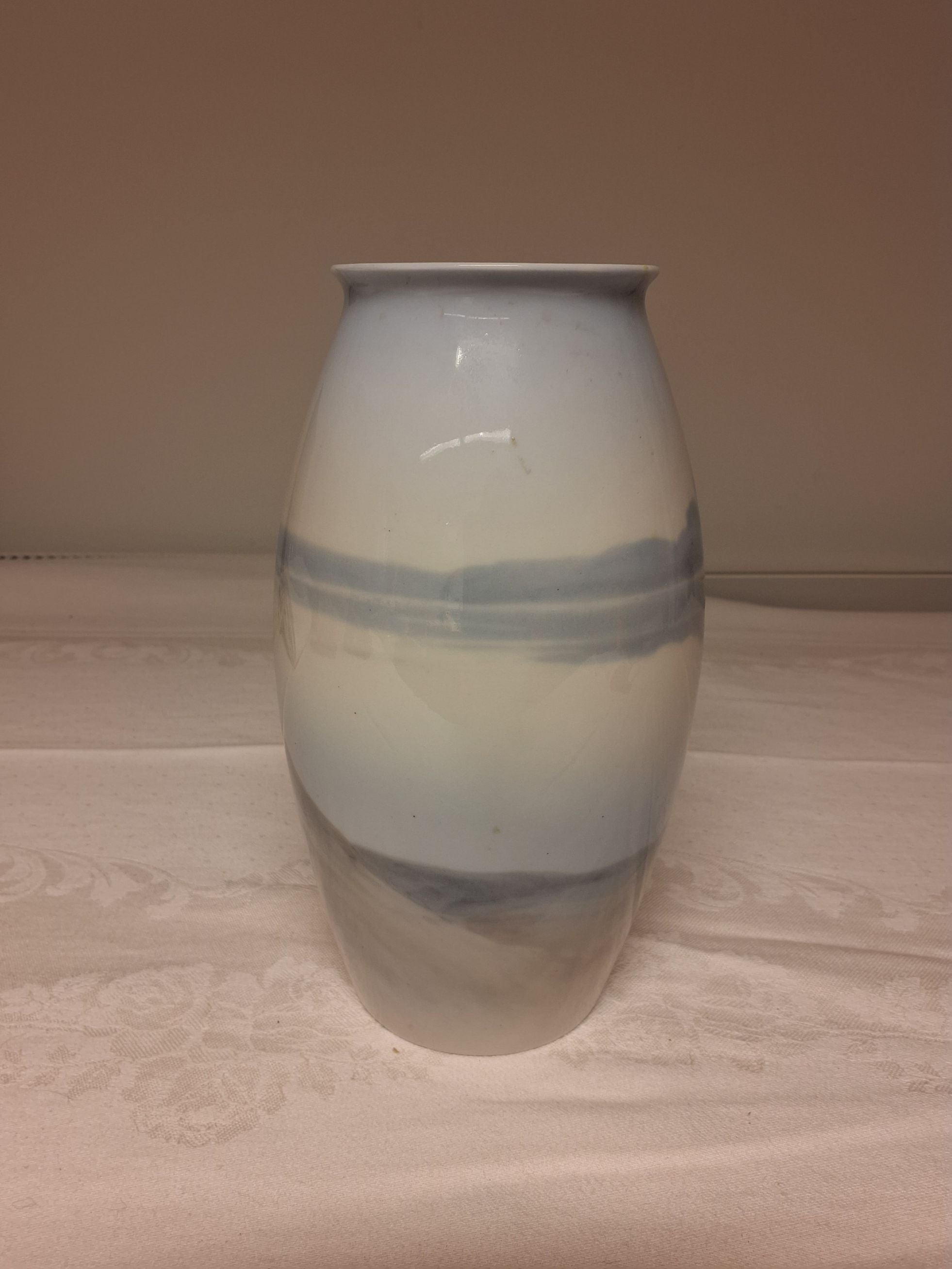 Porcelænsvas fra B&G