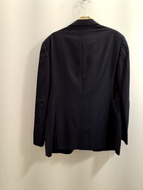 Armarni Habit