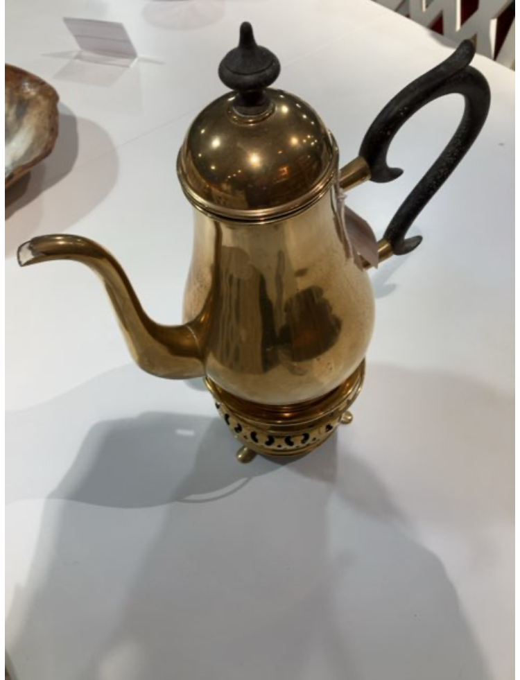 Kaffekande med fyrfad