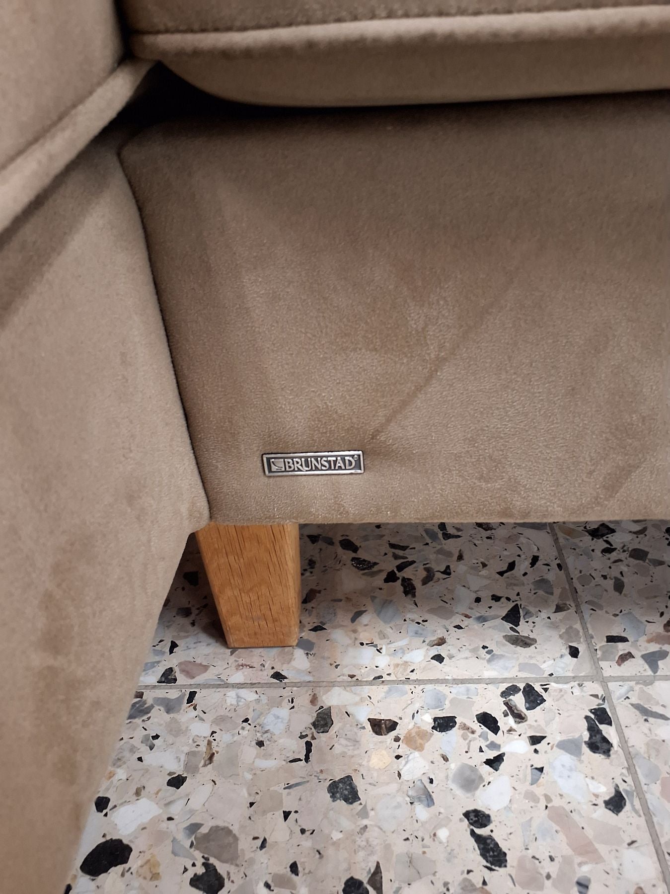 Sofa fra Brunstad
