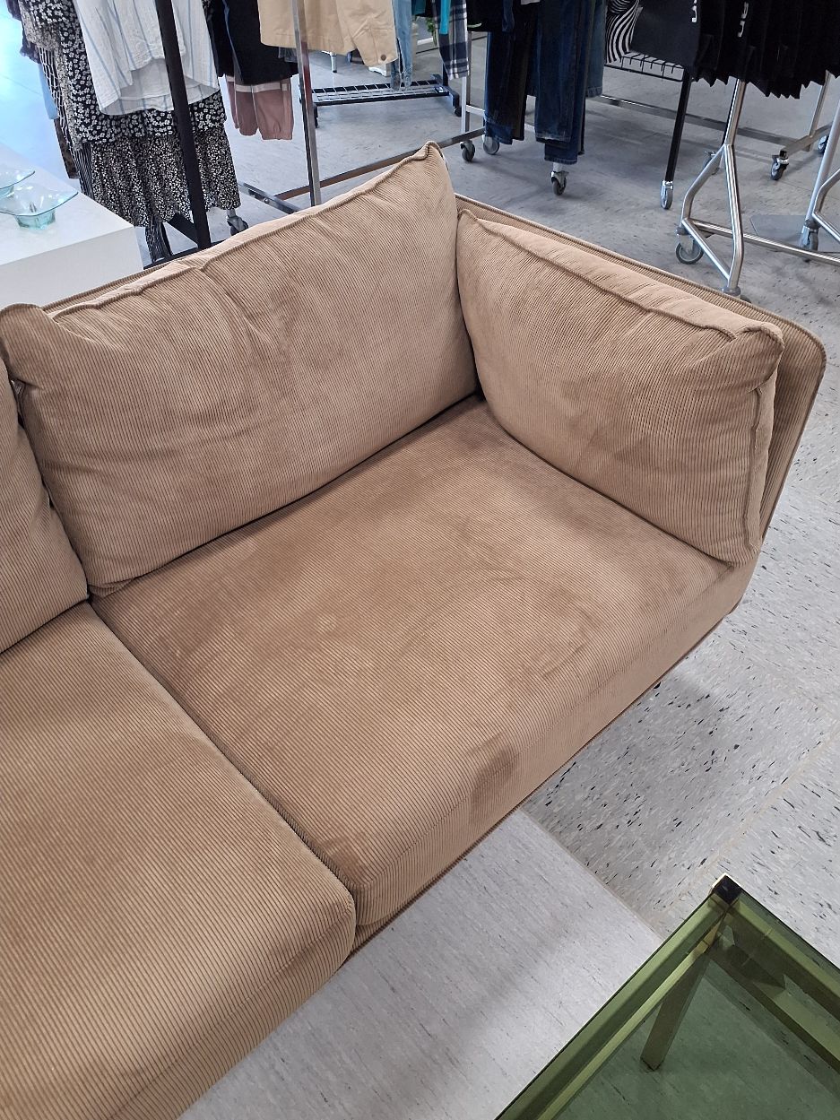 Brun Fløjlsofa