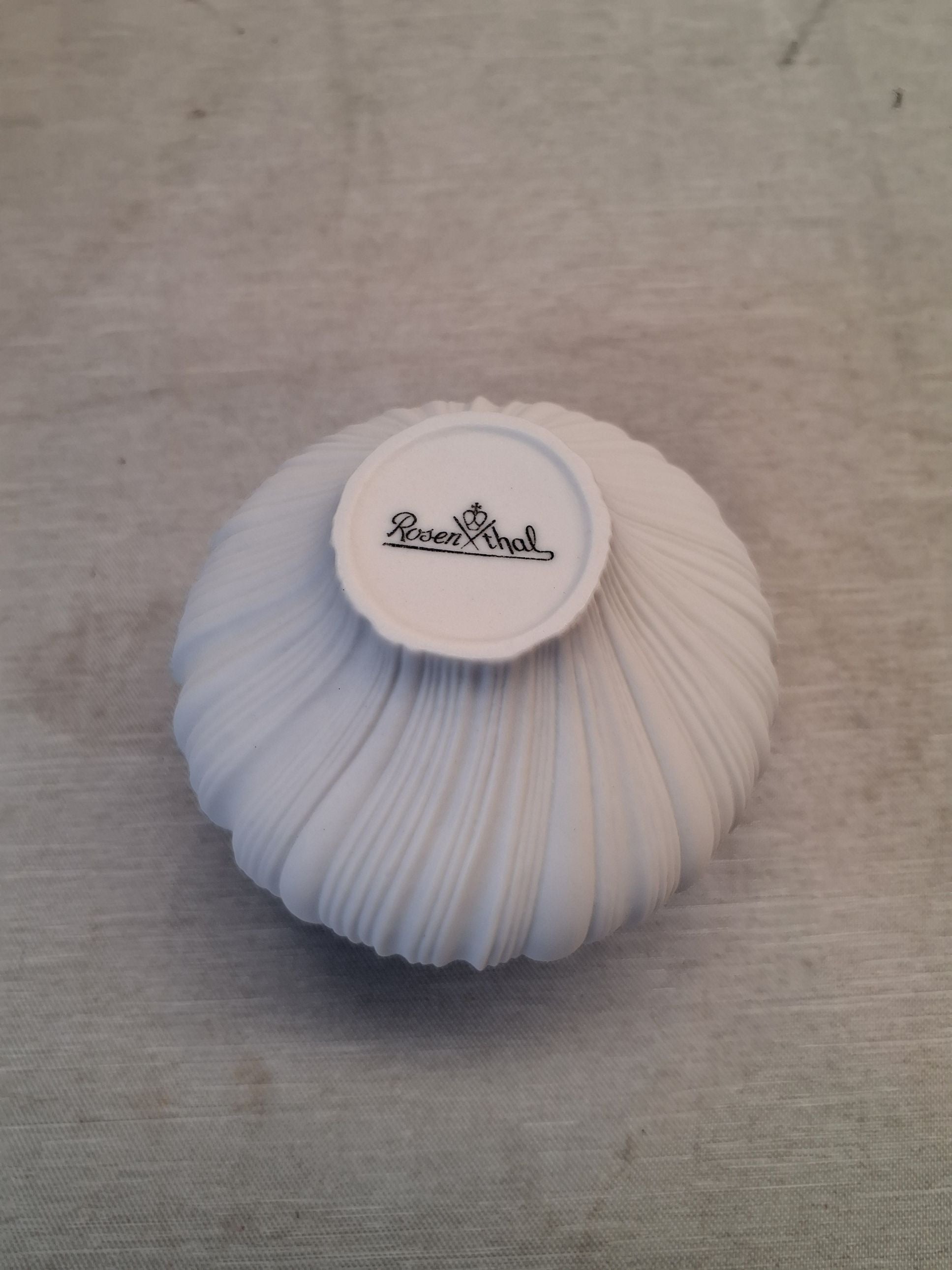 Rosen Thal Plissée vase