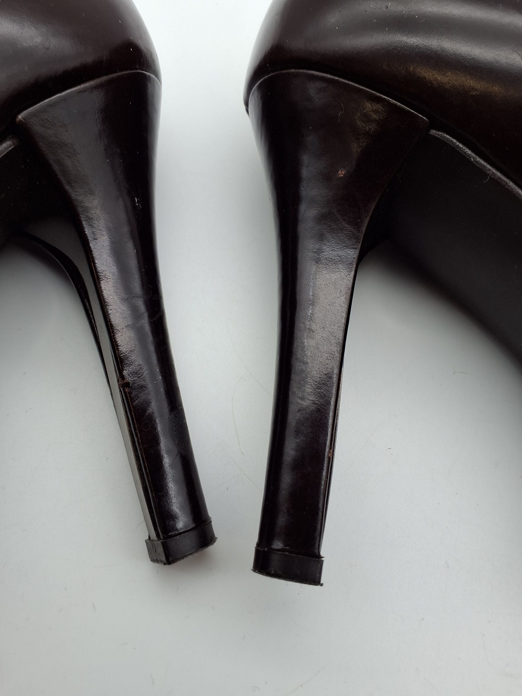 Peter Kaiser pumps
