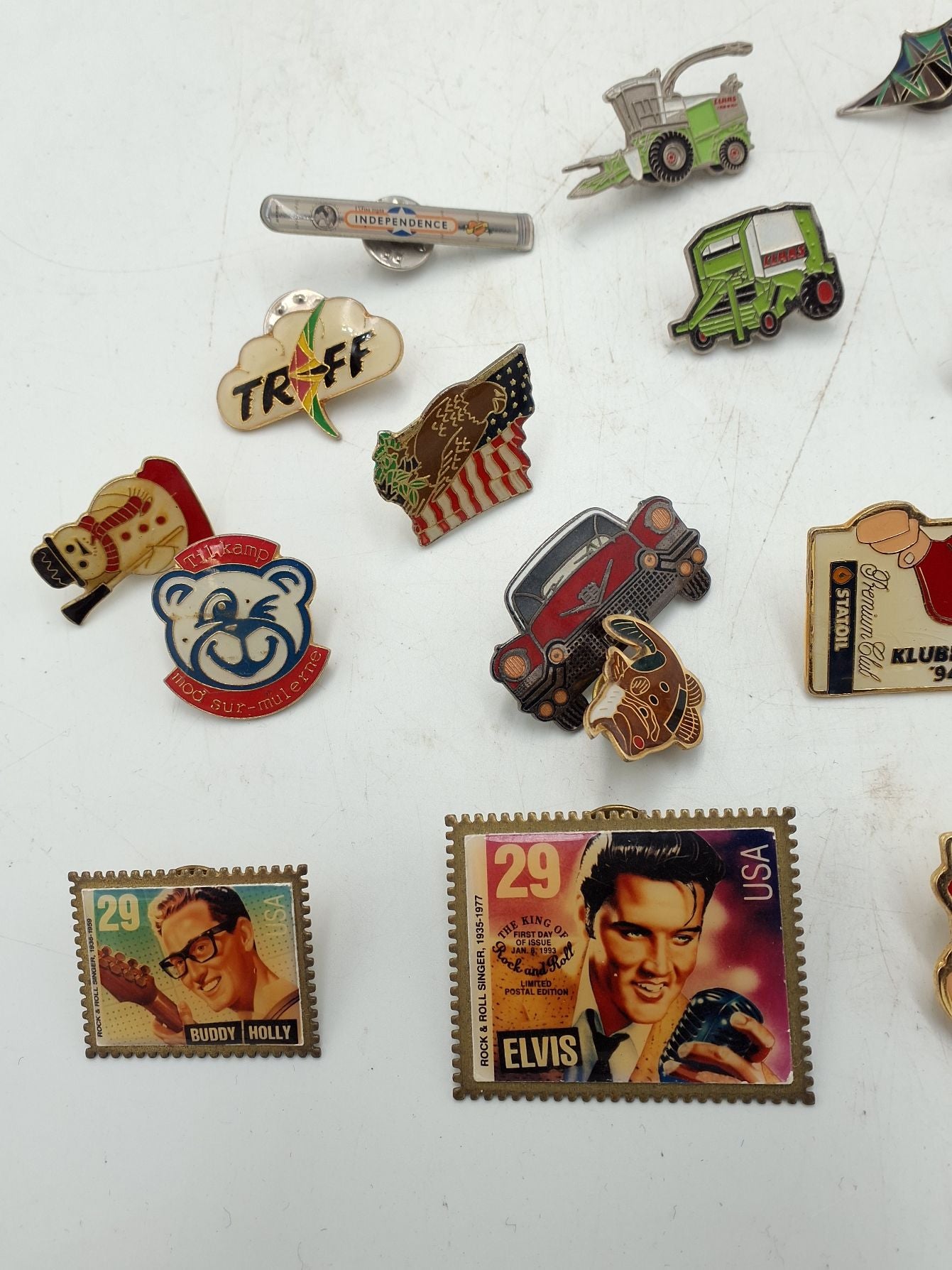 Samlling af pins