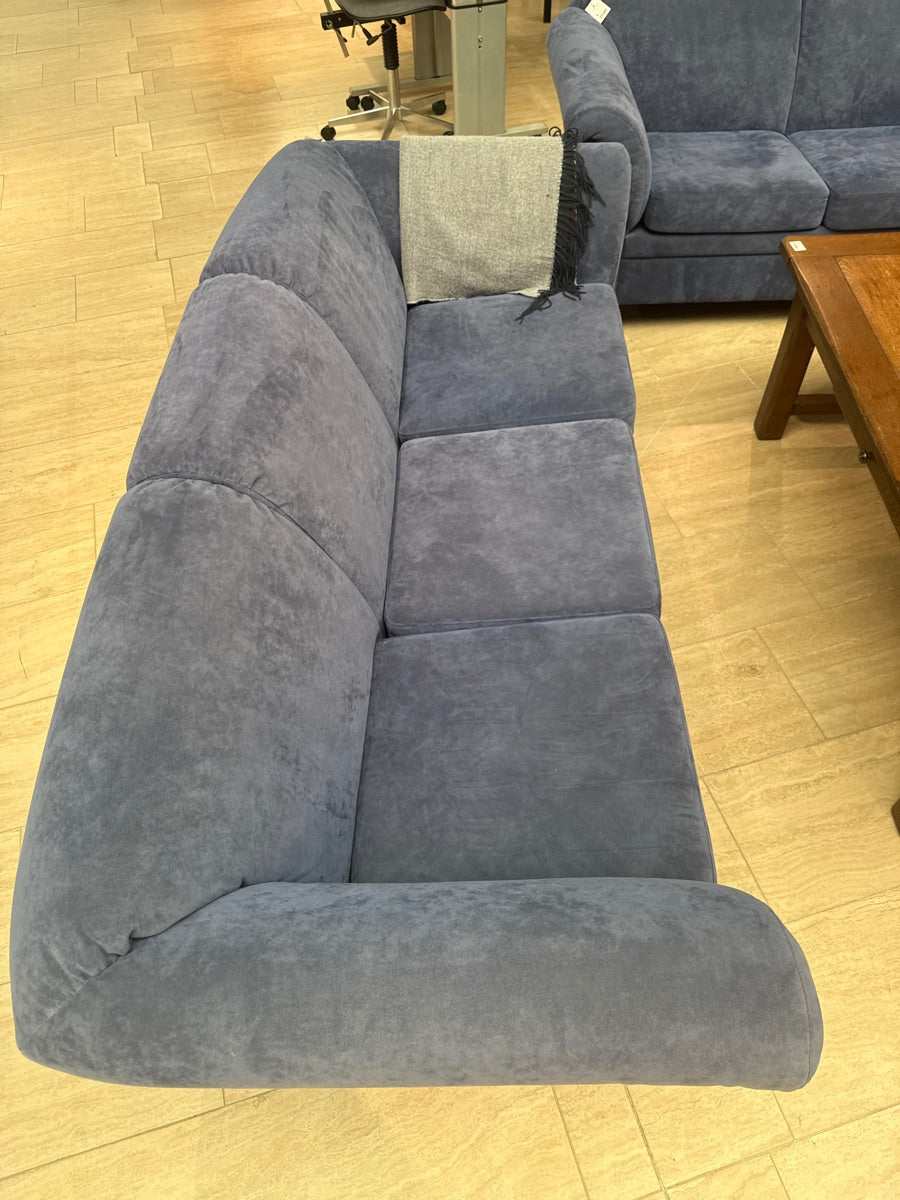 Sofa 3 Pers. I blå alcantara stof