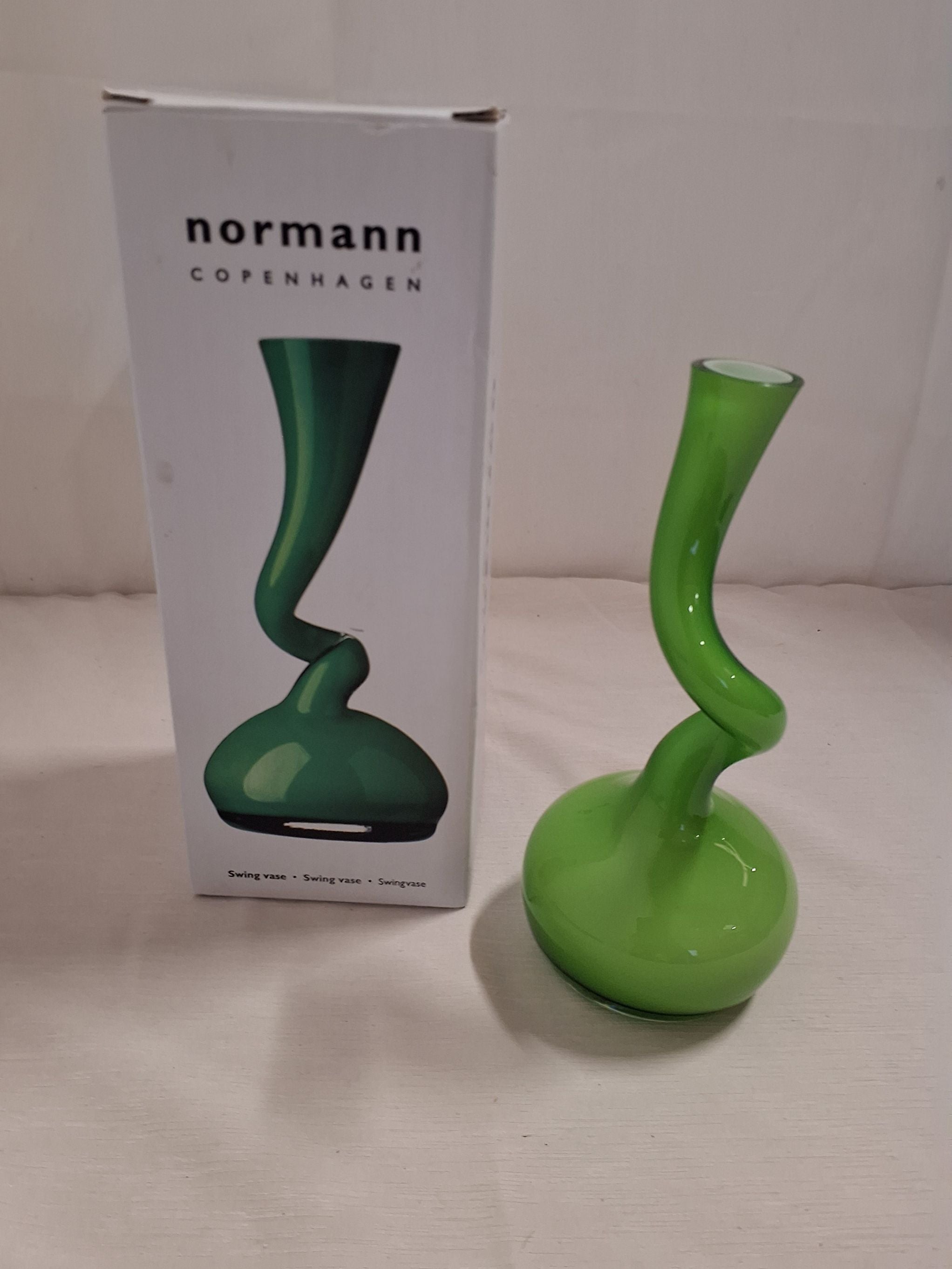 Normann Swing vase