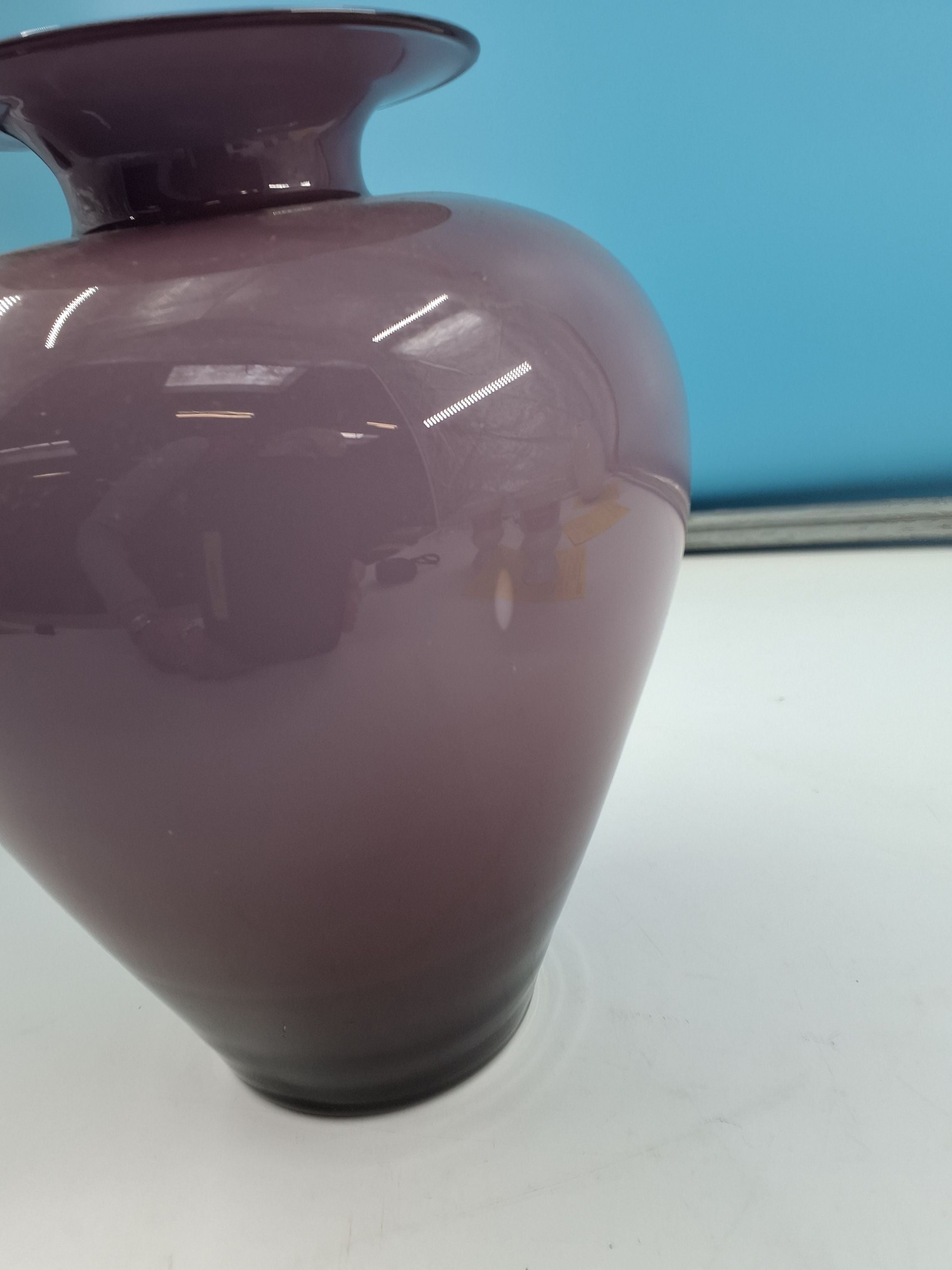 Vase i lilla nuancer