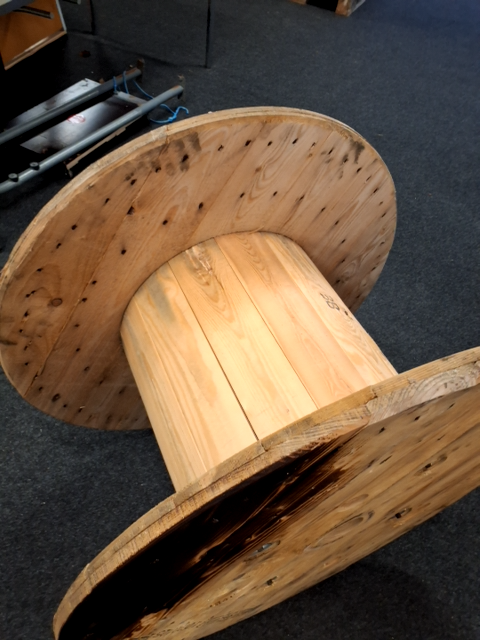 Kabeltromle 88 cm i diameter