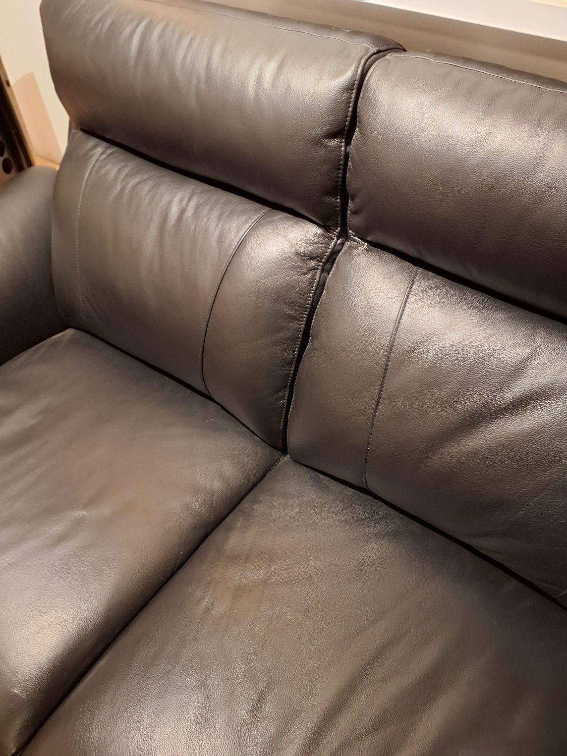(4207)Sort lædersofa