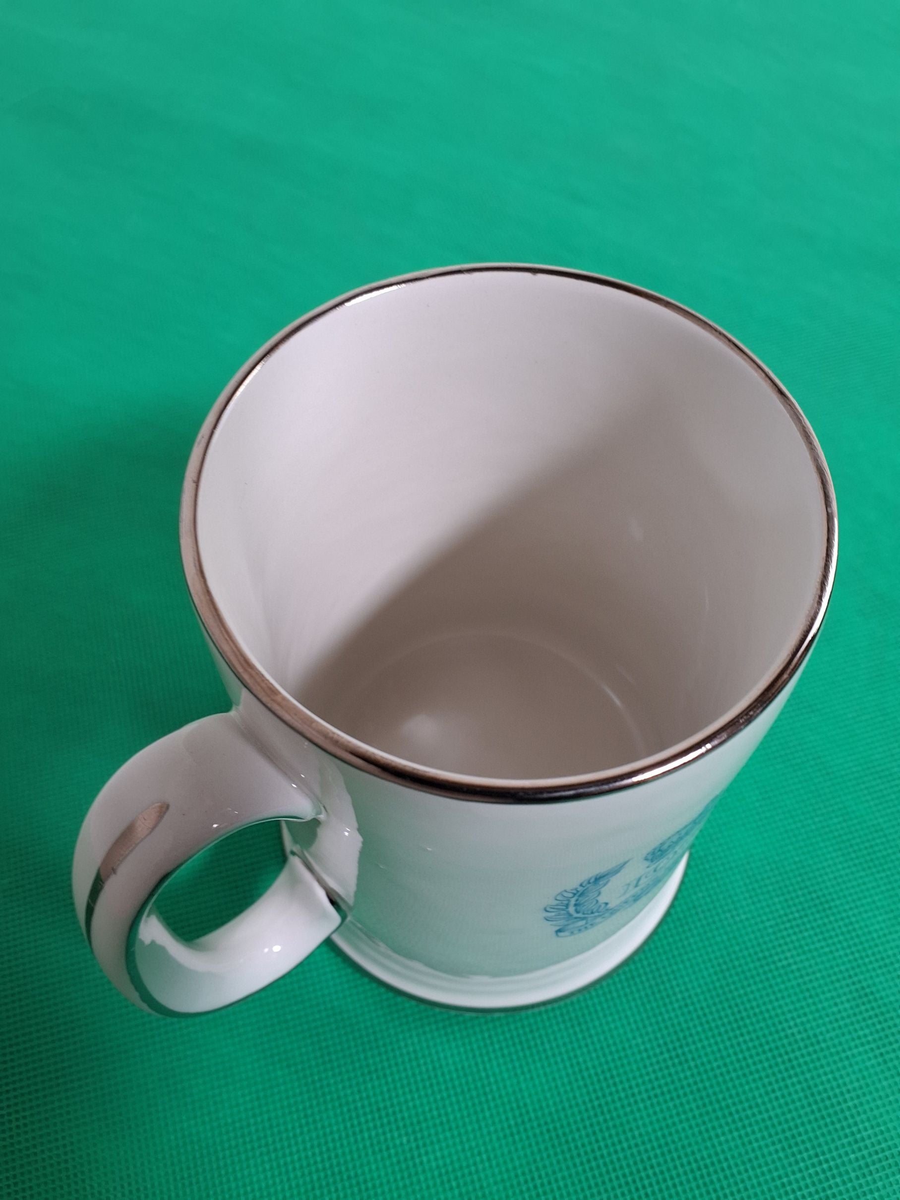 Krus Elizabeth II Silver Jubilee