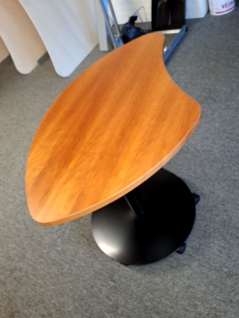 Sidebord på hjul  - 7023