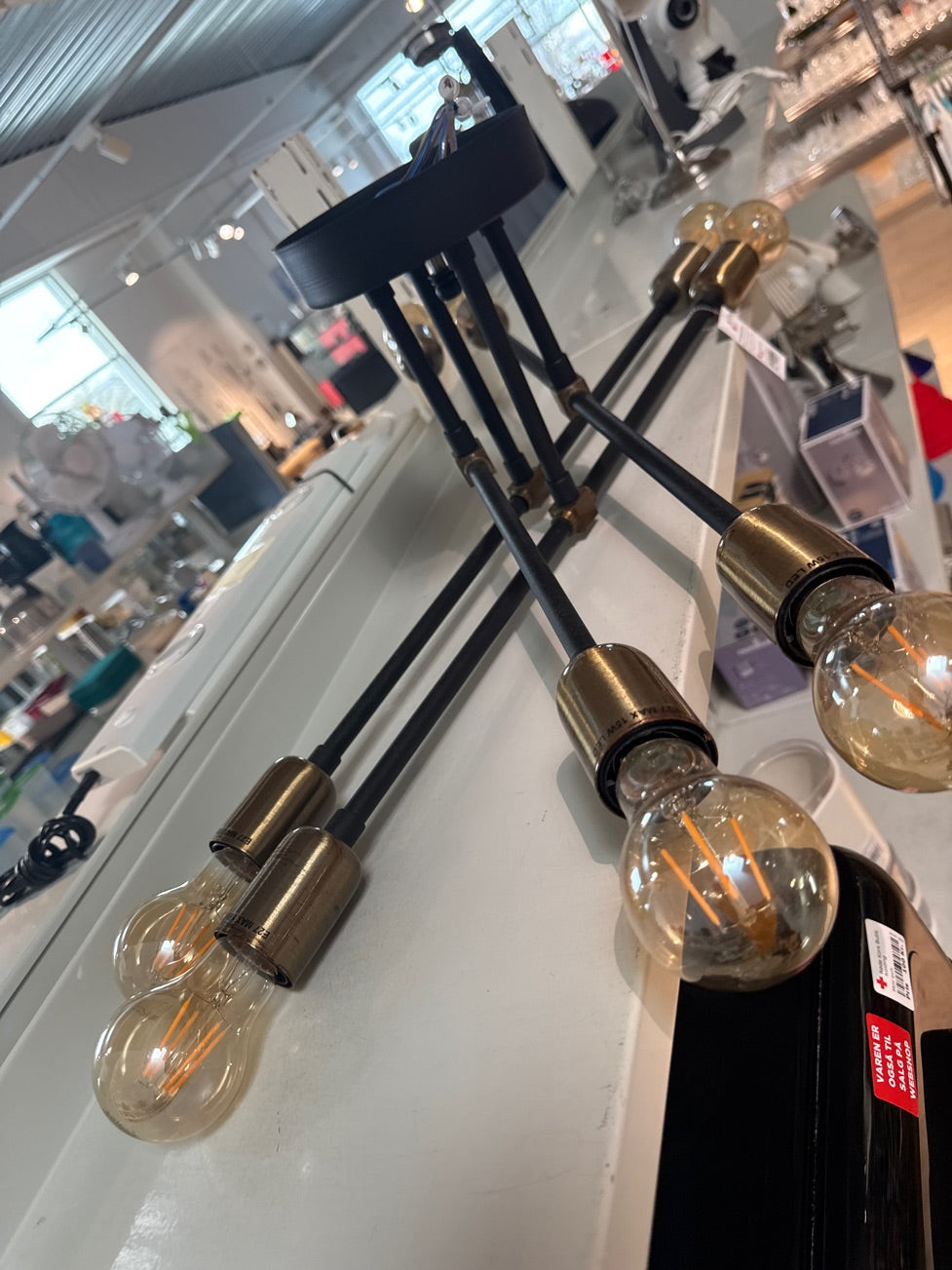 Lampe med syv arme