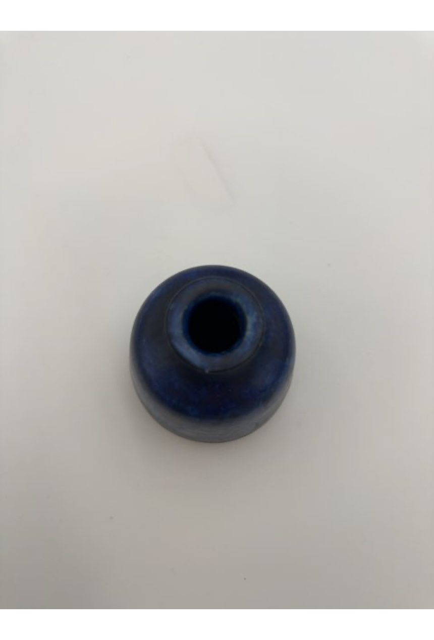 EV W, vase, 4 H