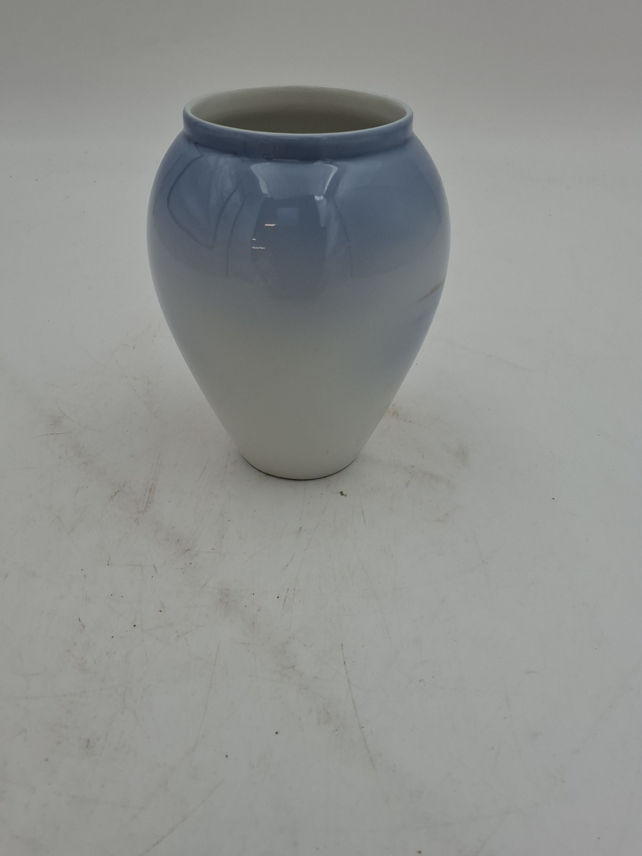 Porcelænsvase fra Royal Copenhagen,  nr. 2891/271