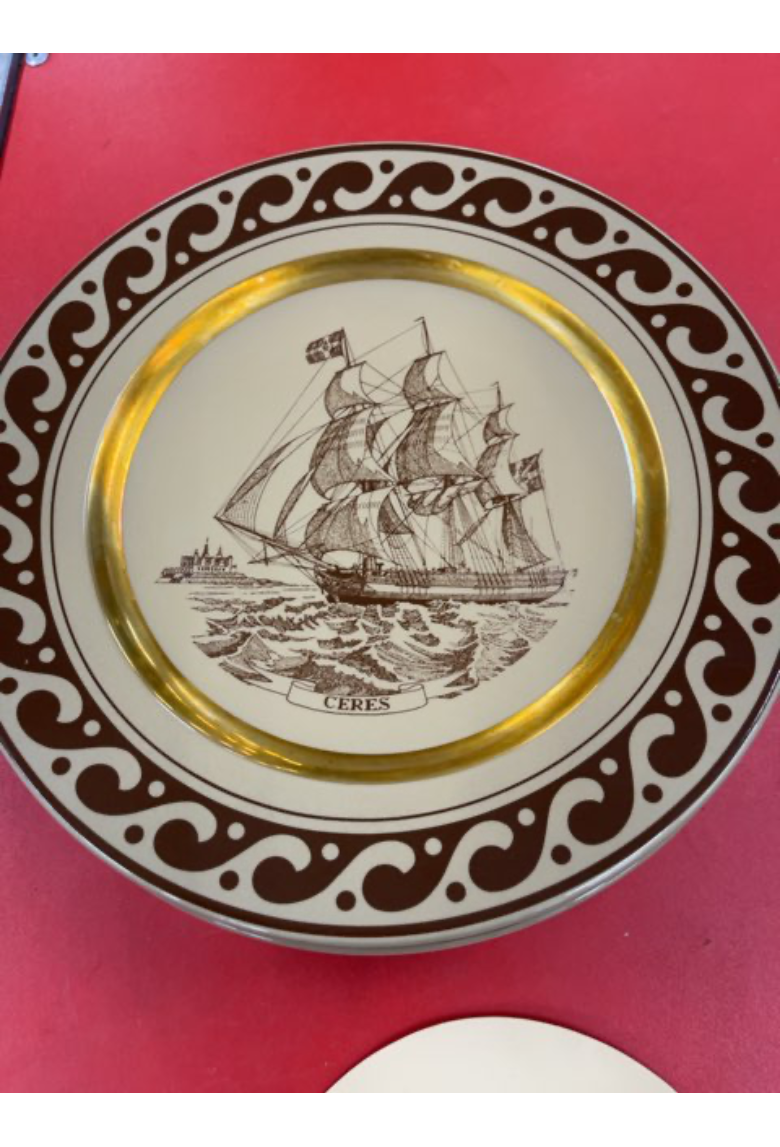 Ottensten platter med skibsmotiver