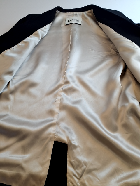 Levete Room Jakke (R268)