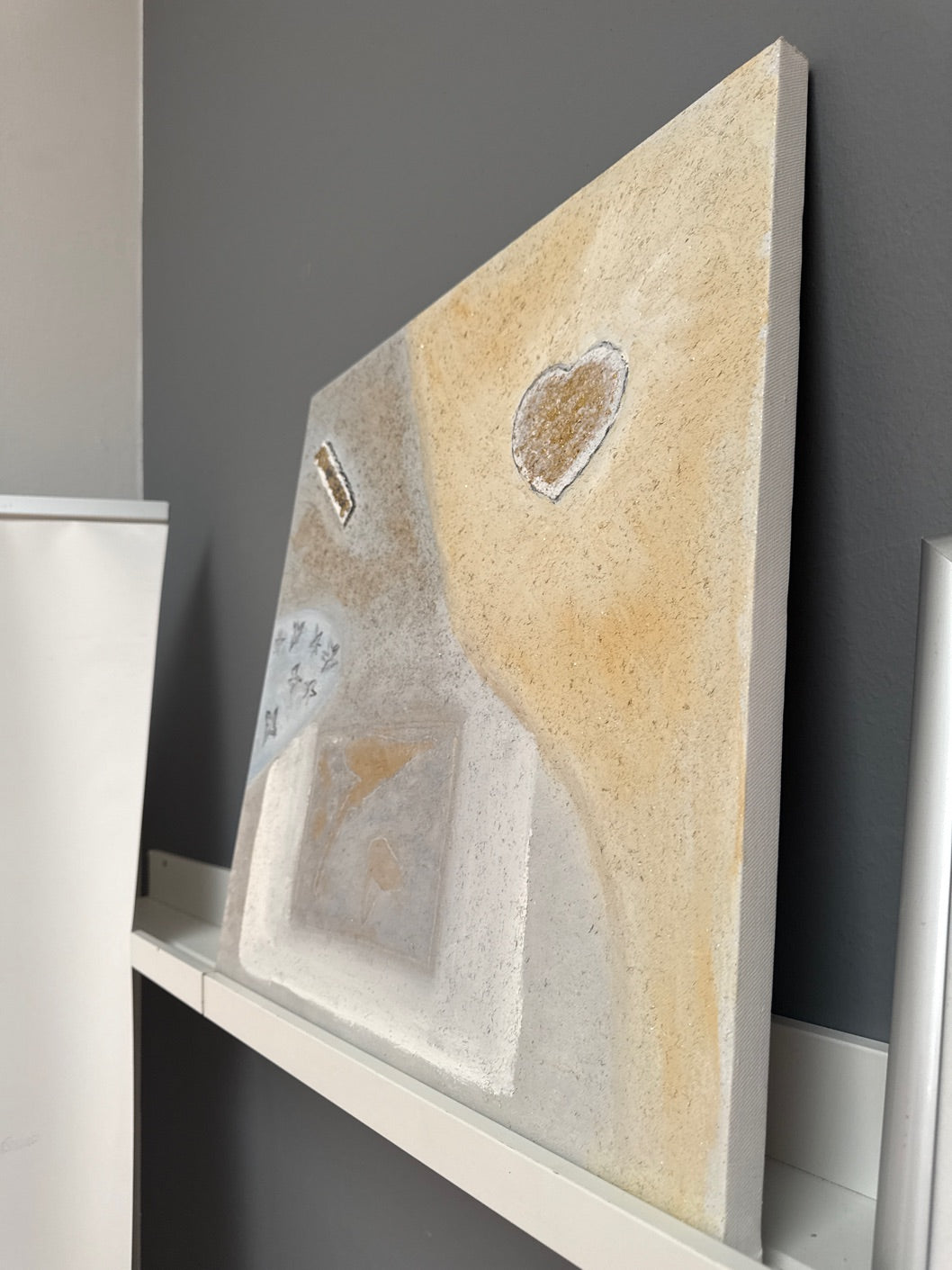 Maleri i beige nuancer