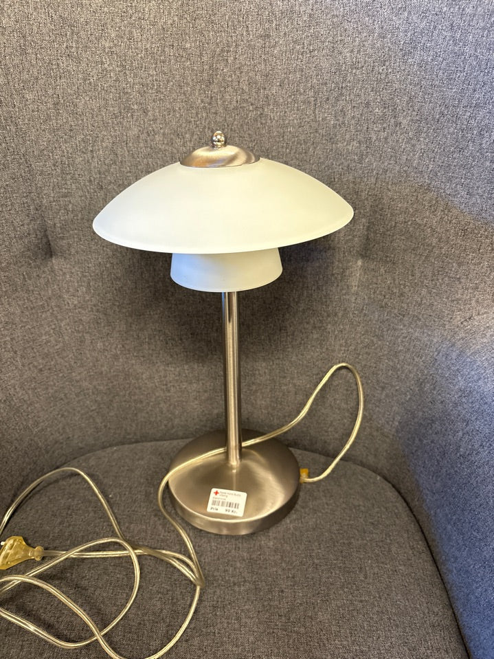 Bord lampe hvid skærm