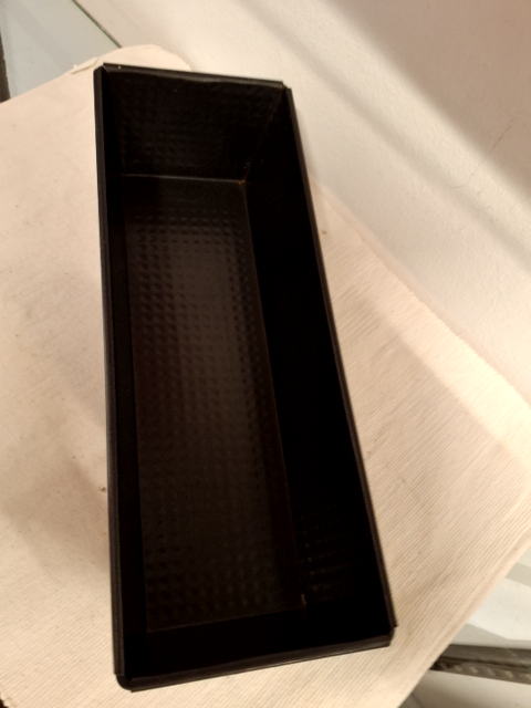 Sort bageform