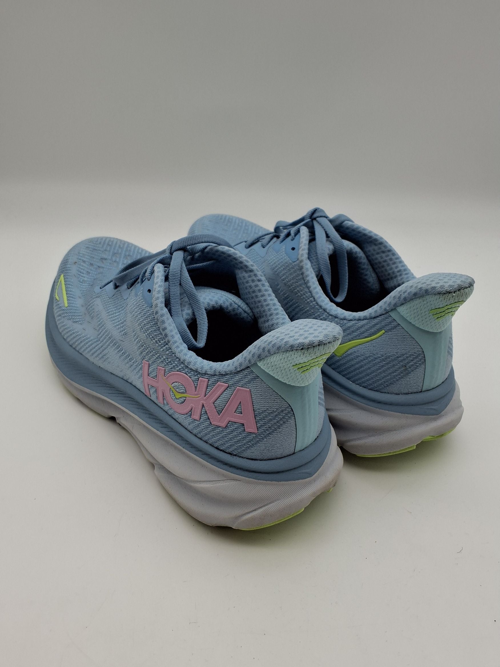 Hoka