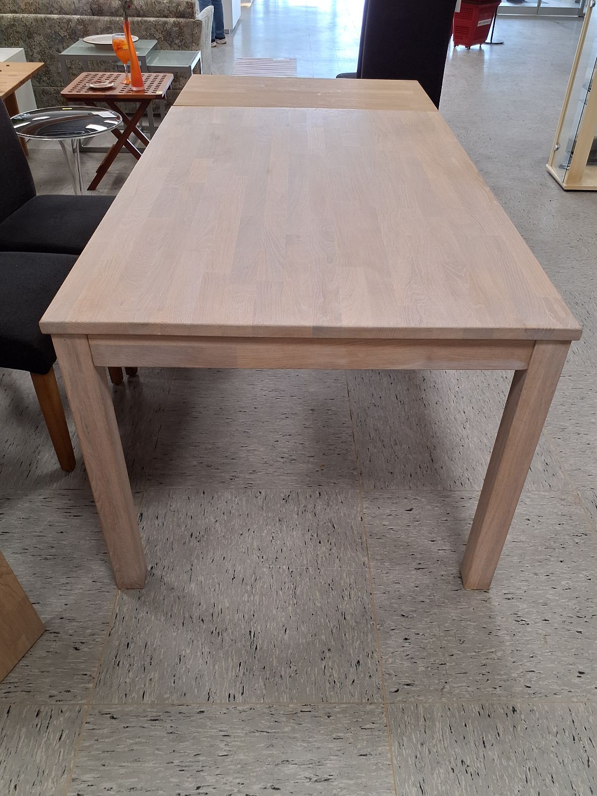 Spise bord + 2 plader