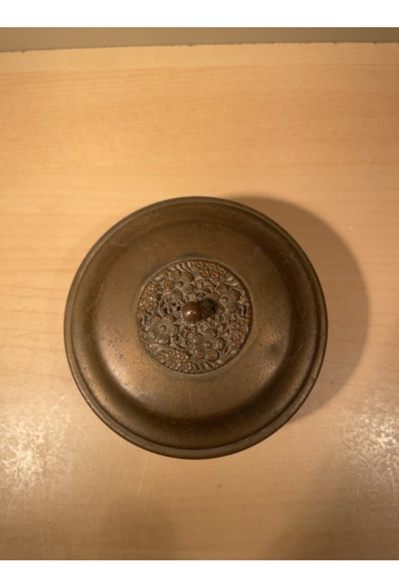 Gammel Bronce æske