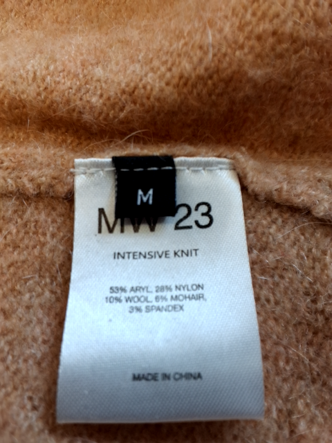 MW23 Cardigan