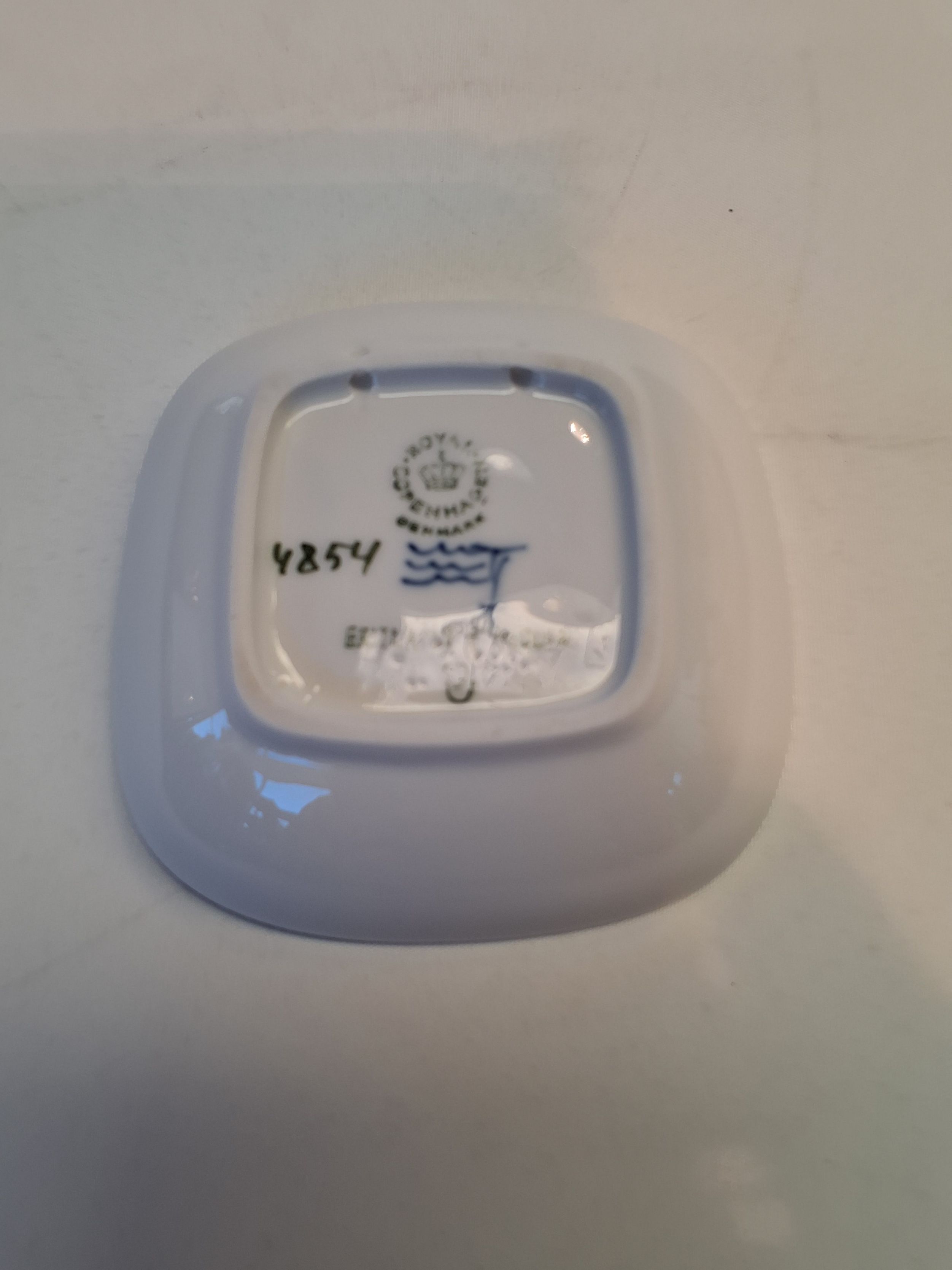Royal Copenhagen Asiet